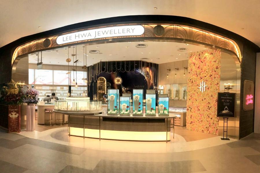 New Lee Hwa Jewellery Outlet at GWC SGvue