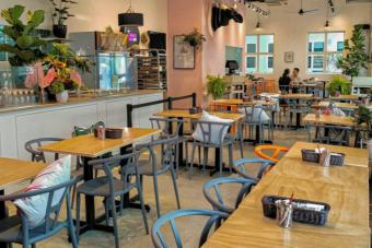 Image for New Fabulous Baker Boy Outlet at Kampong Klam artilce
