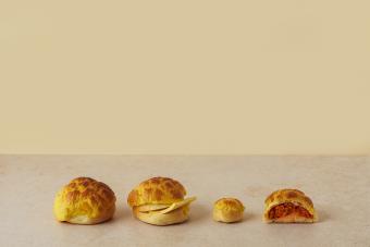 Image for New Champion Bolo Bun Outlet at Tanjong Pagar artilce
