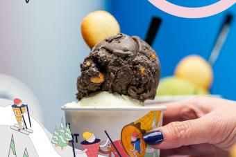 Image for New Amuse Dessert Outlet at Duxton artilce